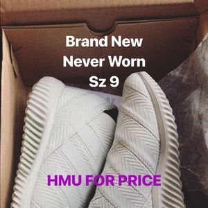 EXCLUSIVE SOLD OUT ADIDAS